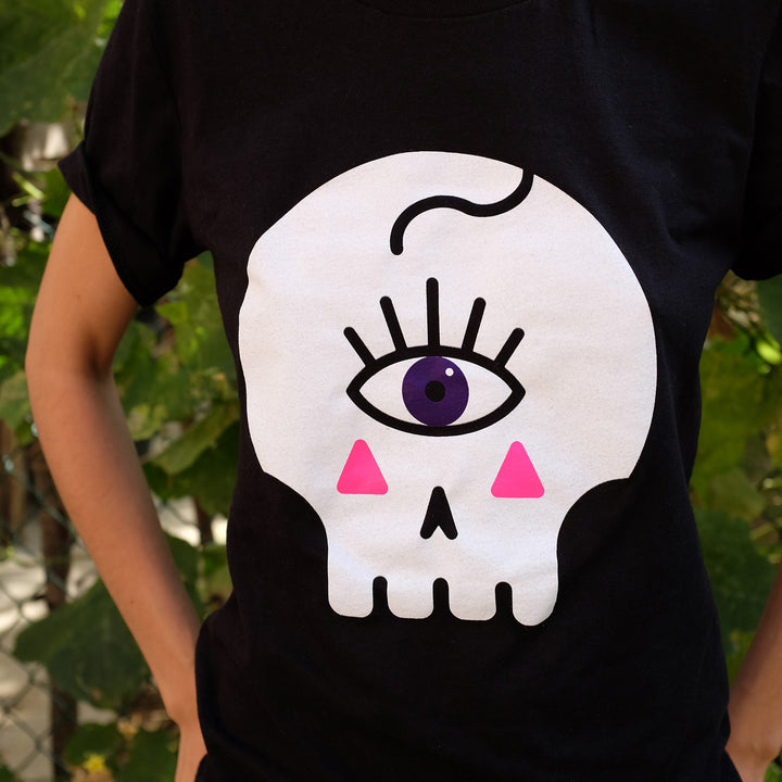 Queer & Spooky Unisex T-shirt (2XL) - Bianca's Design Shop